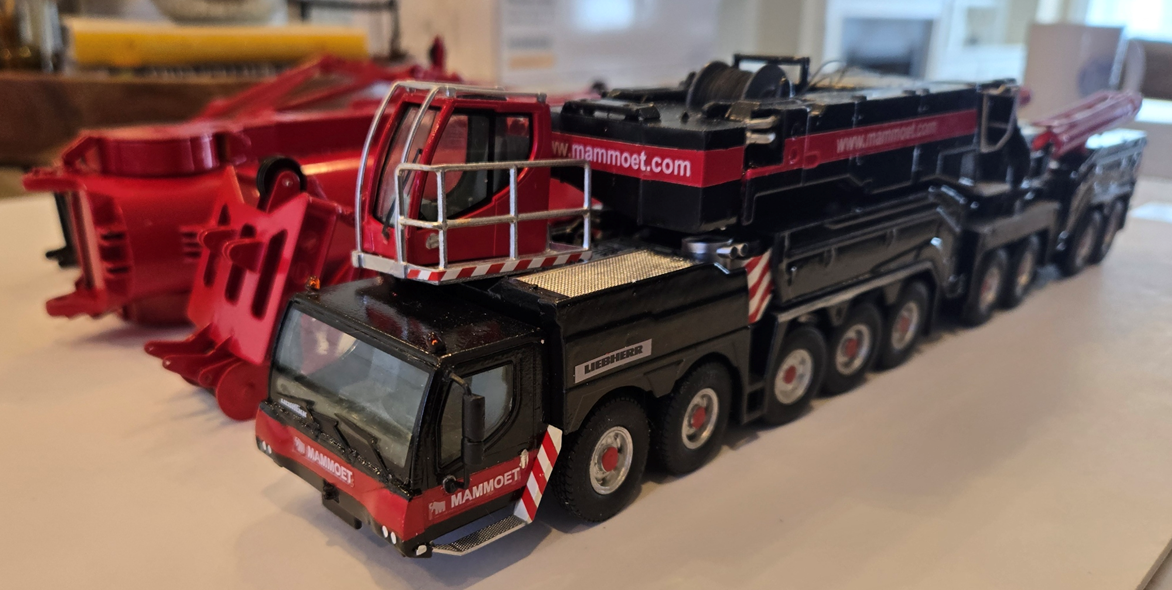 自動車 LIEBHERR  1/50  LTM11200-9.1MAMMOET LTM 11200-9.1 all terrain mobile crane | Mammoet equipment