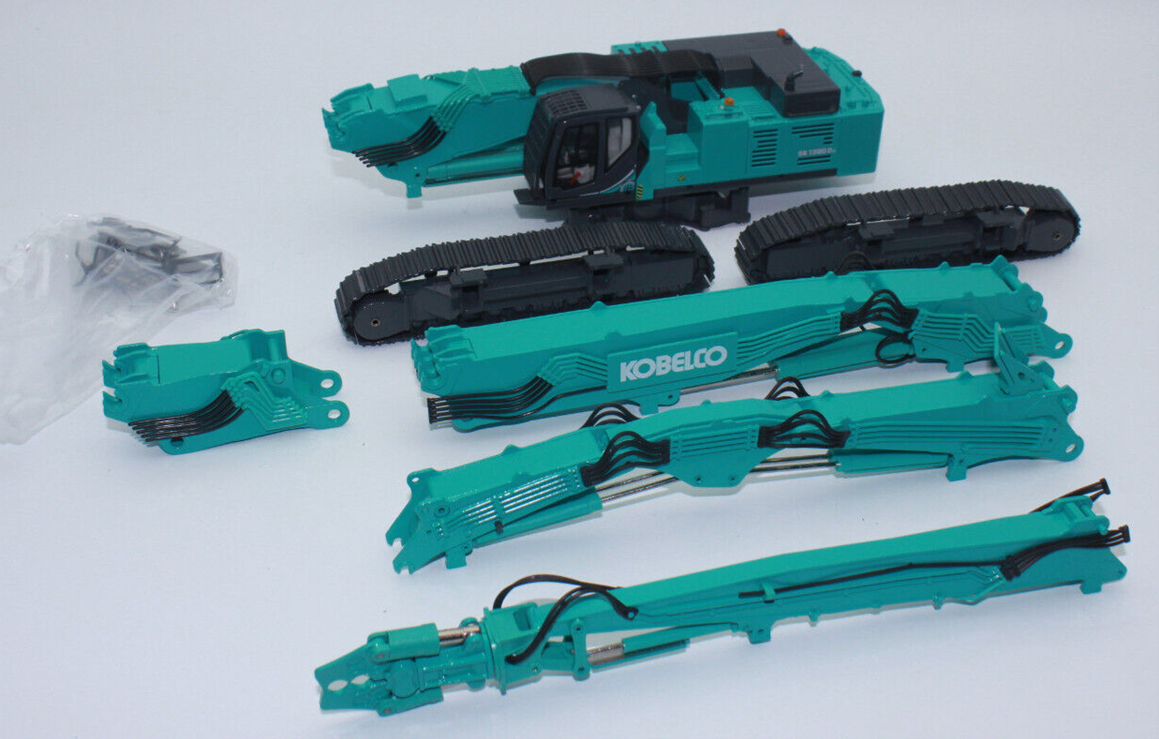 Kobelco SK1300DLC-10 Demolition excavator w 40m Extension Kobelco SK1300DLC-10 Demolition excavator w 40m Extension