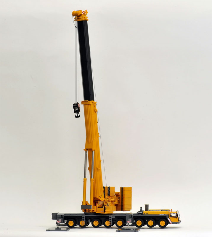1/50 Liebherr Heavy Lift LTM 1400 Mobile Crane - YCC NIB – True 1/50 Liebherr Heavy Lift LTM 1400 Mobile Crane - YCC NIB – True
