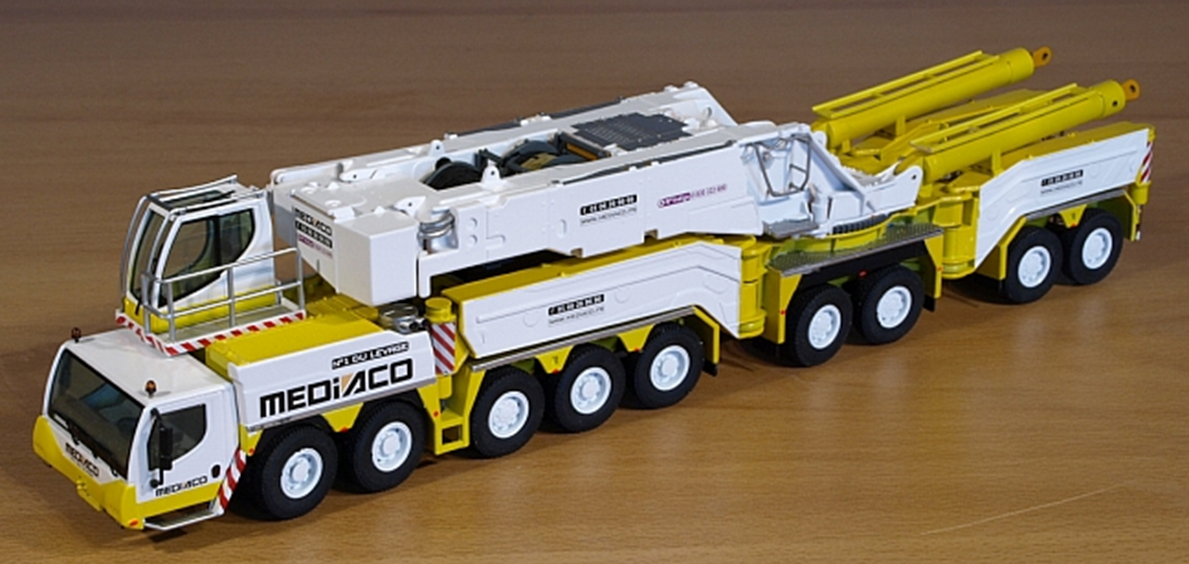1/50 NZG MEDIACO LIEBHERR LTM 11200 Heavy Lift Mobile Crane – True