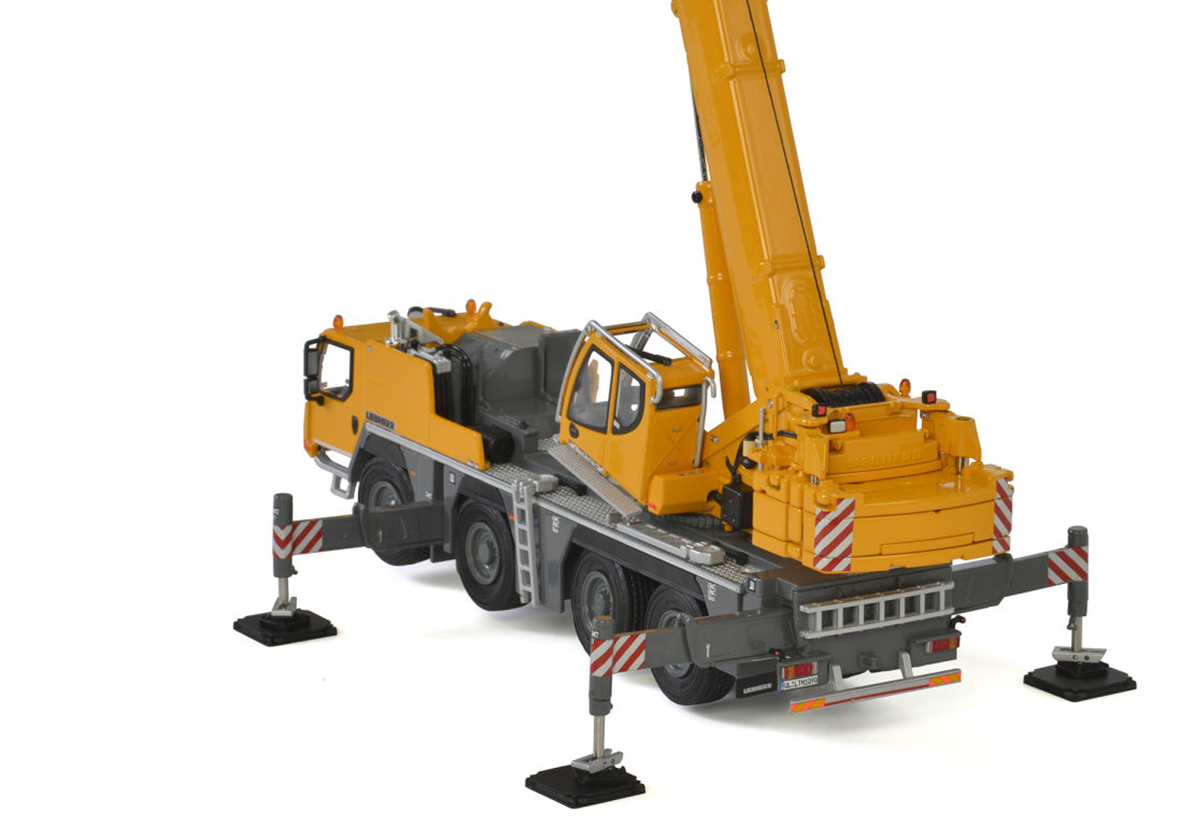1/50 WSI Liebherr LTM 1090 Mobile Crane – True-Scale 1/50 WSI Liebherr LTM 1090 Mobile Crane – True-Scale